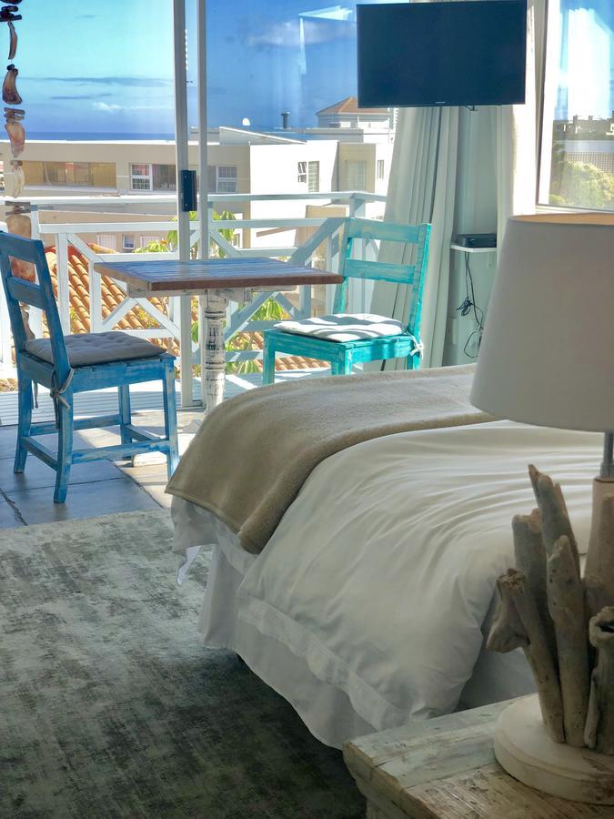 5 Options 4* Bloubergstrand